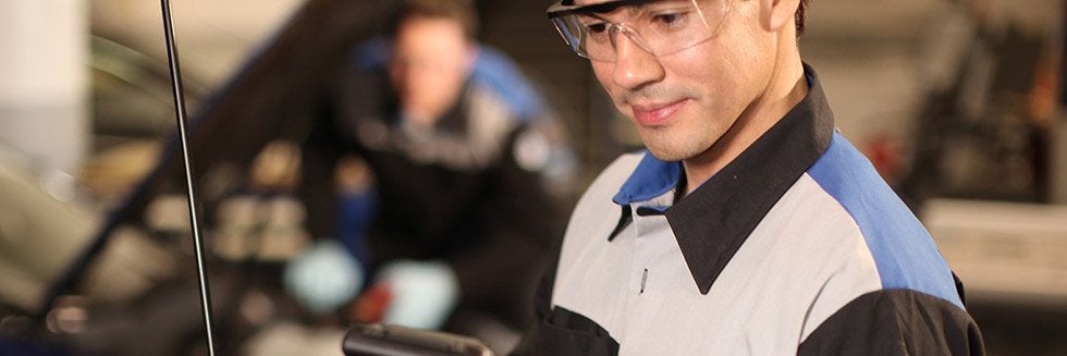 VW Dealers in Orland Park, IL, Service Department Photo - Volkswagen of Orland Park