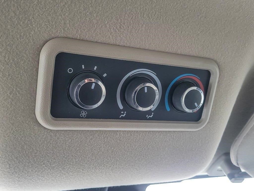 2021 GMC Savana 3500 LT