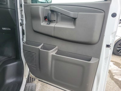 2021 GMC Savana 3500 LT