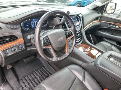 2019 Cadillac Escalade Luxury