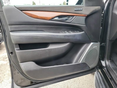 2019 Cadillac Escalade Luxury