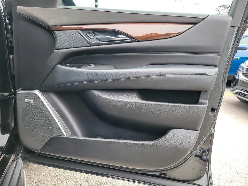 2019 Cadillac Escalade Luxury