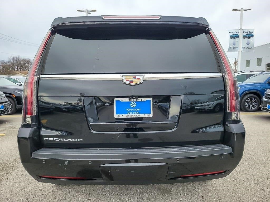 2019 Cadillac Escalade Luxury