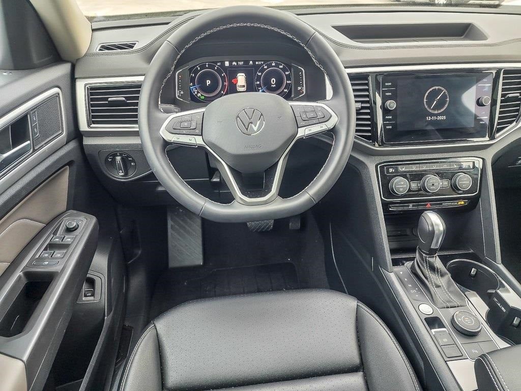 2023 Volkswagen Atlas SEL
