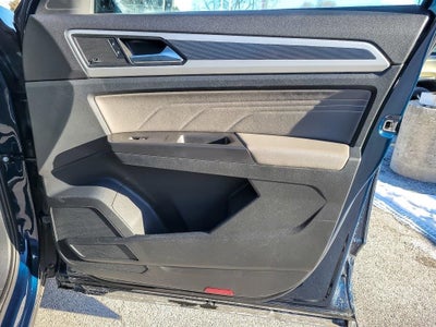2023 Volkswagen Atlas Cross Sport 3.6L V6 SEL Premium R-Line