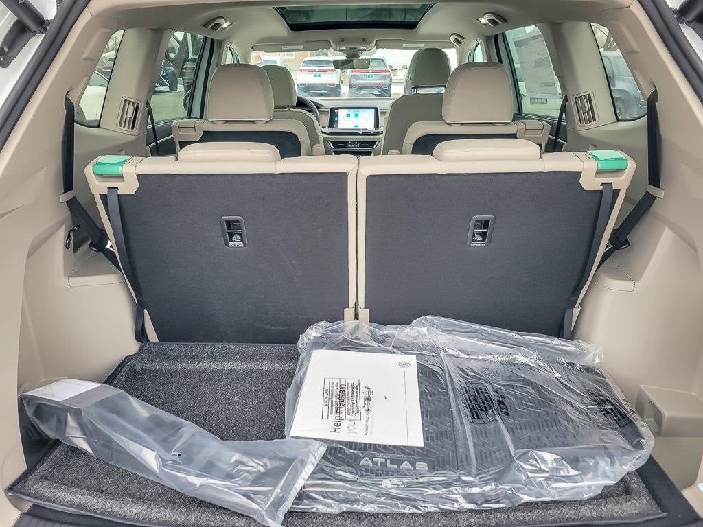 2026 Volkswagen Atlas 2.0T SEL Premium R-Line