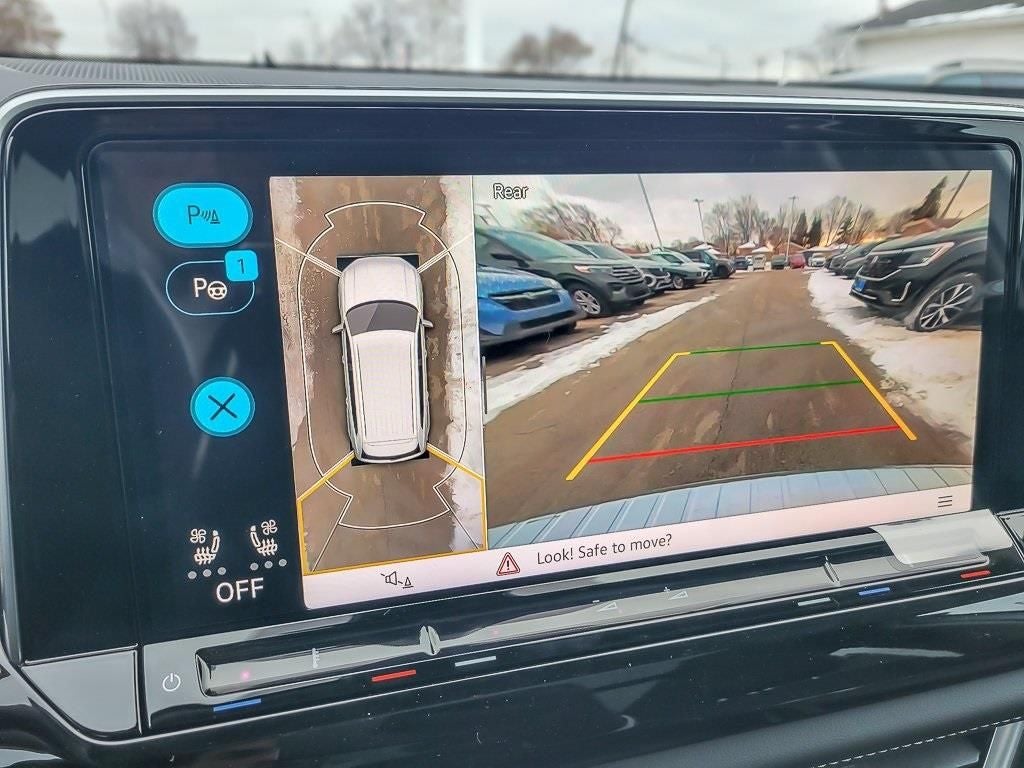 2026 Volkswagen Atlas 2.0T SEL Premium R-Line