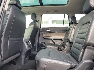 2022 Volkswagen Atlas 3.6L V6 SEL Premium R-Line