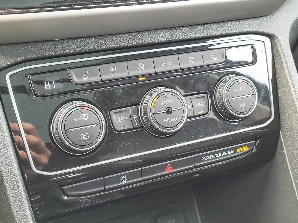 2022 Volkswagen Atlas 3.6L V6 SEL Premium R-Line