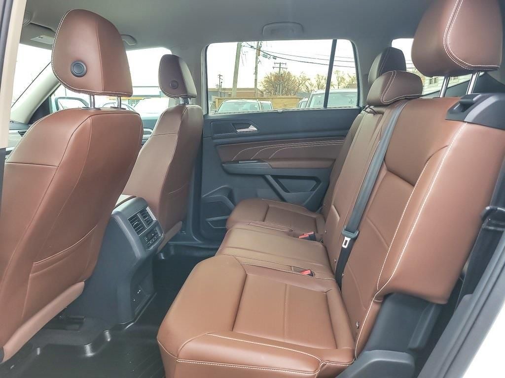 2022 Volkswagen Atlas 3.6L V6 SE w/Technology