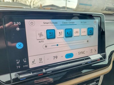 2026 Volkswagen Atlas Cross Sport 2.0T SE w/Technology