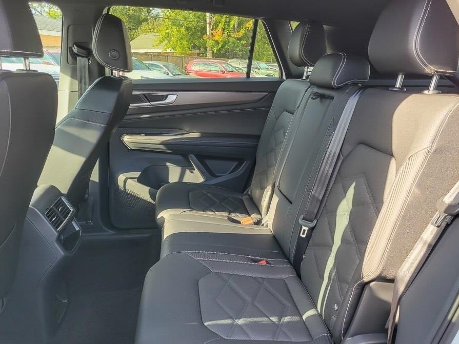 2026 Volkswagen Atlas Cross Sport 2.0T SE