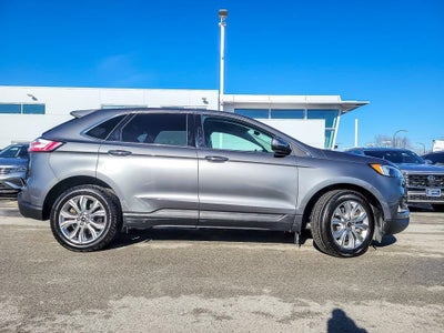 2023 Ford Edge Titanium