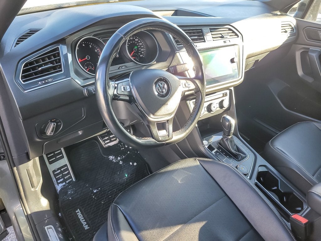 2021 Volkswagen Tiguan 2.0T SE R-Line Black