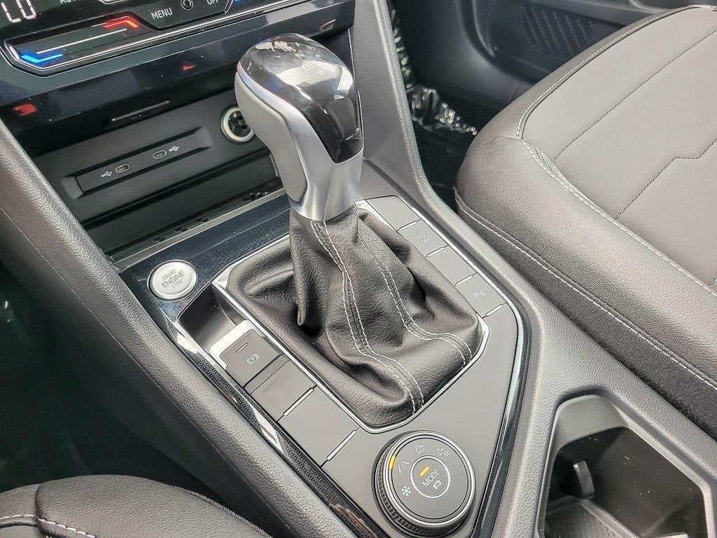 2025 Volkswagen Taos 1.5T SE Black