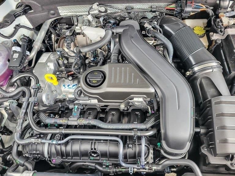 2025 Volkswagen Taos 1.5T SE Black