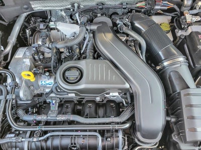 2025 Volkswagen Taos 1.5T SE Black