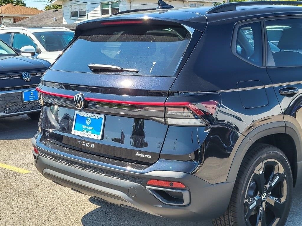 2025 Volkswagen Taos 1.5T SE Black