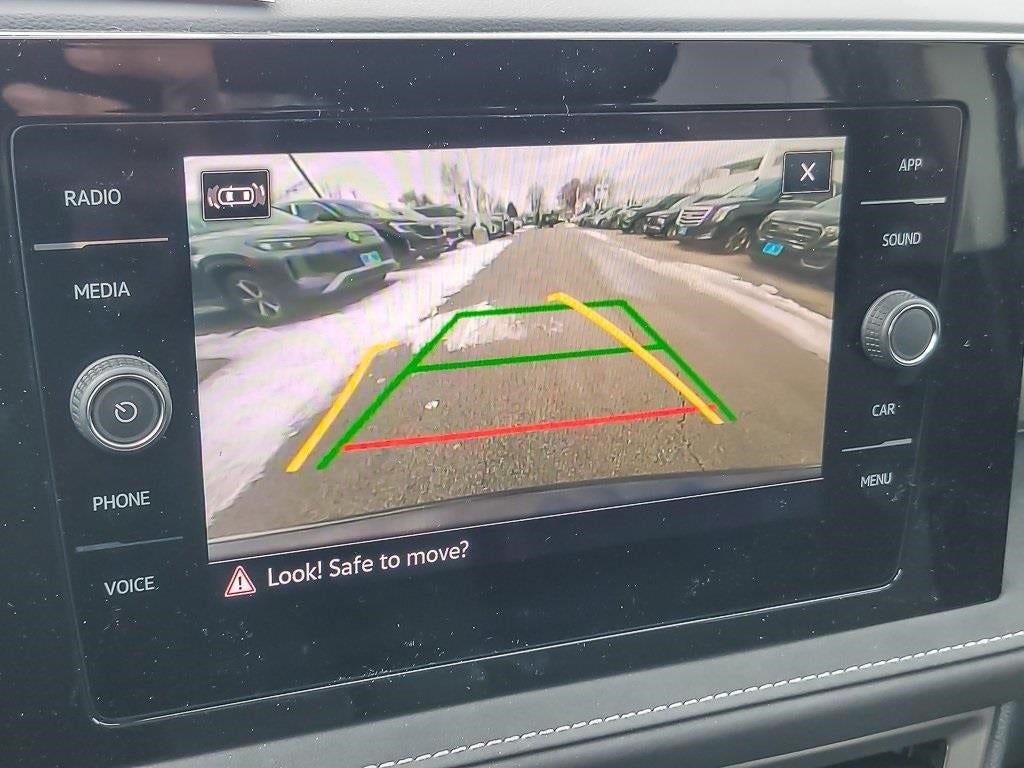 2025 Volkswagen Taos 1.5T SE Black