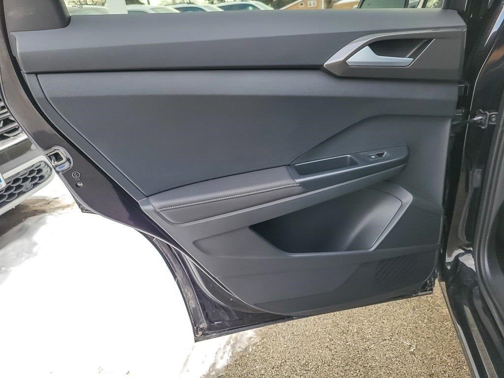 2025 Volkswagen Taos 1.5T SE Black