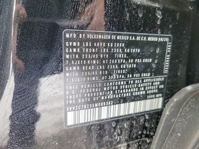 2025 Volkswagen Taos 1.5T SE Black