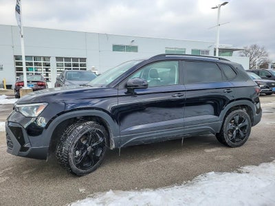 2025 Volkswagen Taos 1.5T SE Black