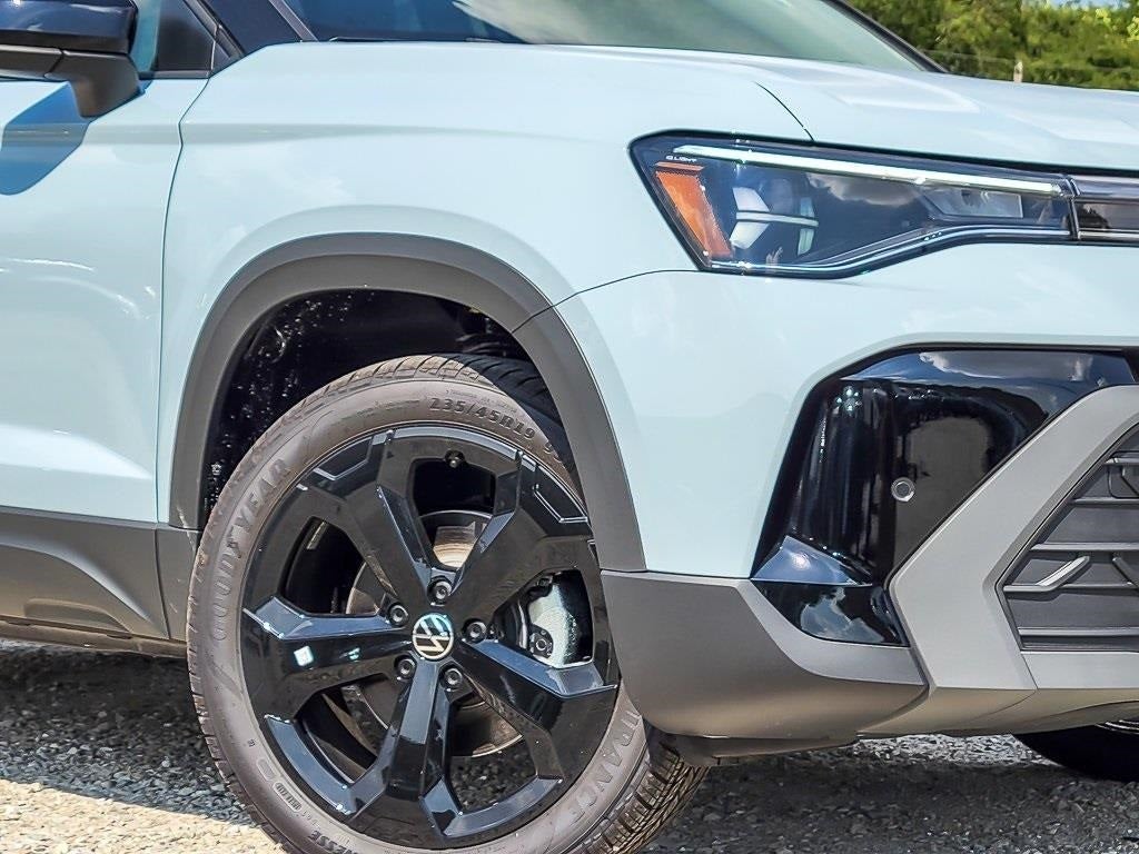 2025 Volkswagen Taos 1.5T SE Black