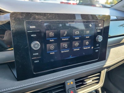 2025 Volkswagen Taos 1.5T SE Black