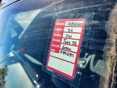 2025 Volkswagen Taos 1.5T SE Black