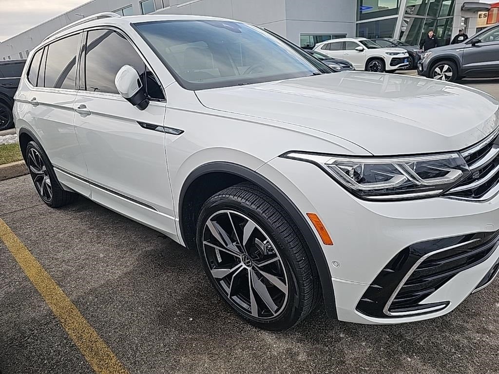 2022 Volkswagen Tiguan 2.0T SEL R-Line