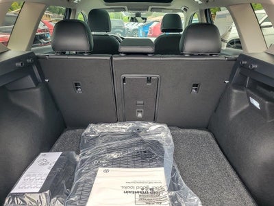 2025 Volkswagen Taos 1.5T SEL