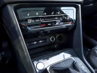 2026 Volkswagen Taos 1.5T SEL