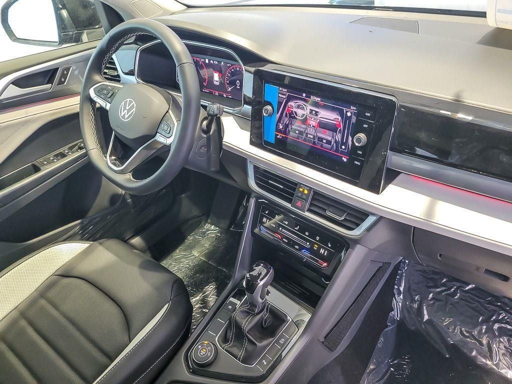 2026 Volkswagen Taos 1.5T SEL