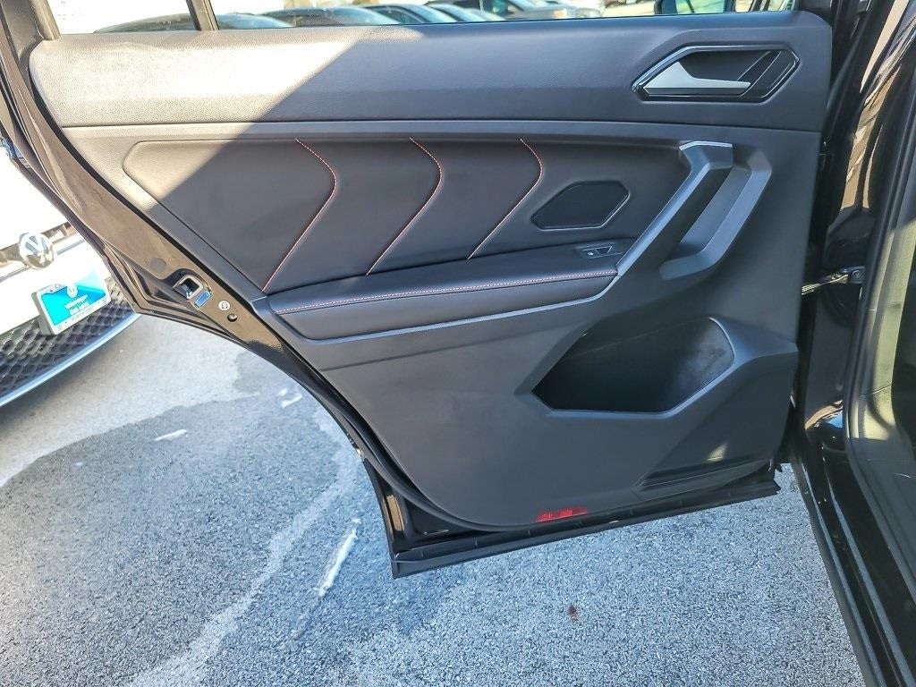 2024 Volkswagen Tiguan 2.0T Wolfsburg Edition