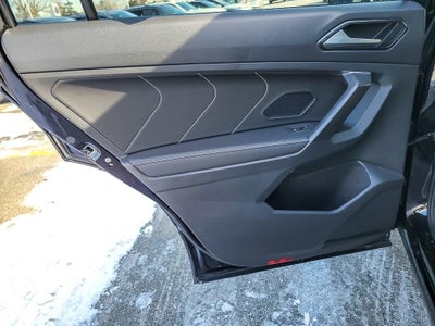 2023 Volkswagen Tiguan 2.0T SE R-Line Black