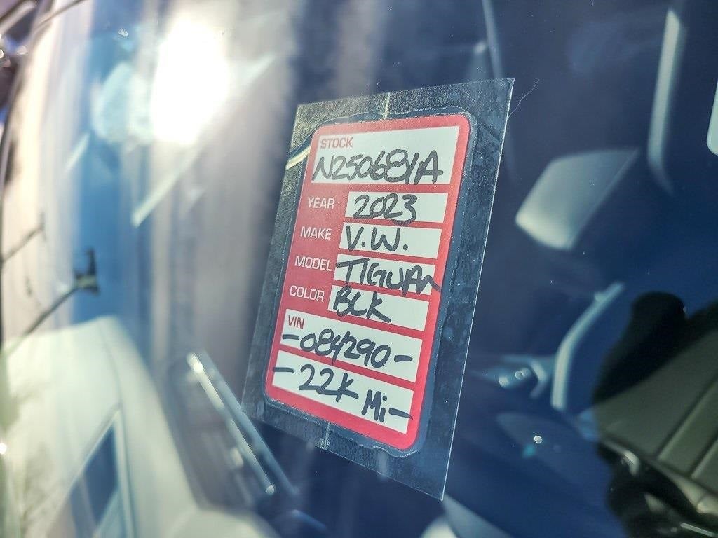 2023 Volkswagen Tiguan 2.0T SE R-Line Black