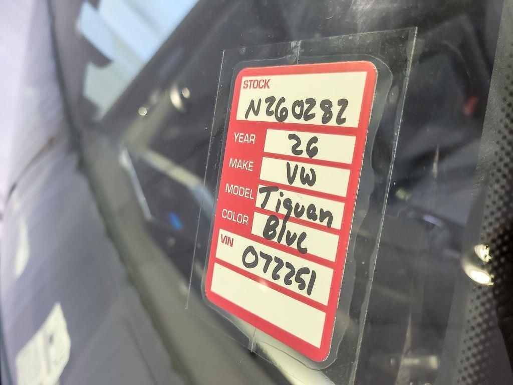 2026 Volkswagen Tiguan 2.0T SE R-Line Black