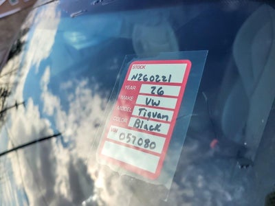 2026 Volkswagen Tiguan 2.0T SE R-Line Black