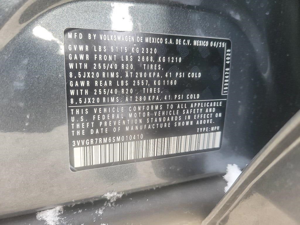 2025 Volkswagen Tiguan 2.0T SE R-Line Black