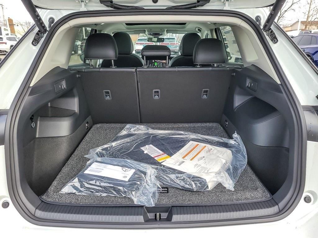 2026 Volkswagen Tiguan 2.0T SE