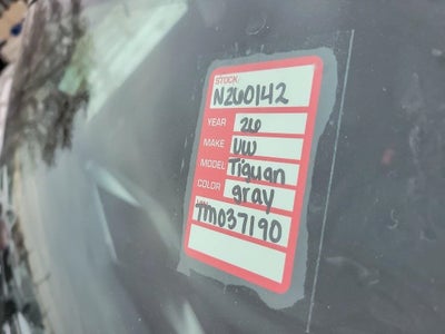 2026 Volkswagen Tiguan 2.0T SE