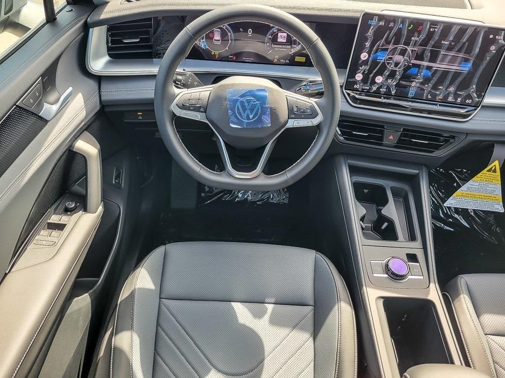 2025 Volkswagen Tiguan 2.0T SE