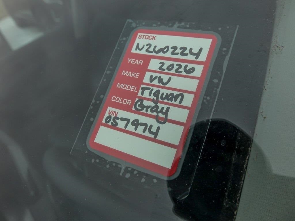 2026 Volkswagen Tiguan 2.0T SE