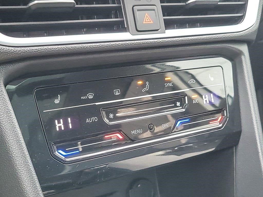 2025 Volkswagen Taos 1.5T SE