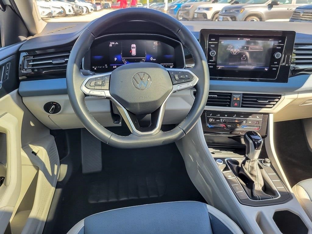 2025 Volkswagen Jetta 1.5T SE