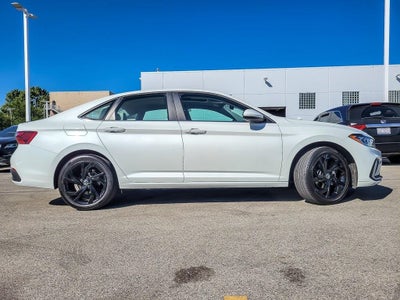 2025 Volkswagen Jetta 1.5T SE