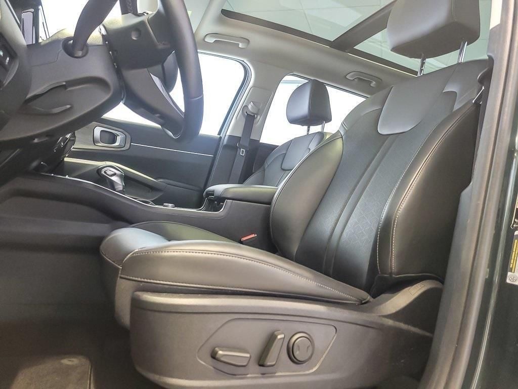 2023 Kia Sorento X-Line S