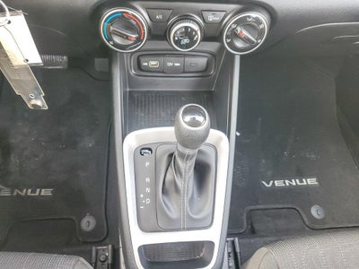 2022 Hyundai Venue SE