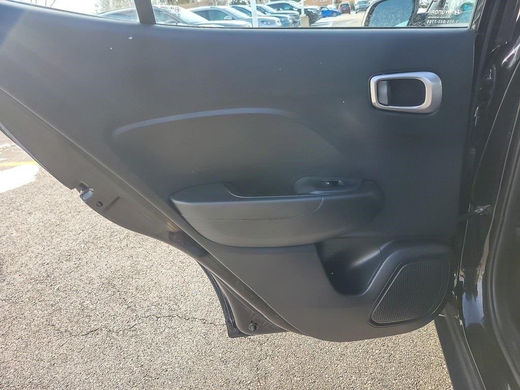 2022 Hyundai Venue SE