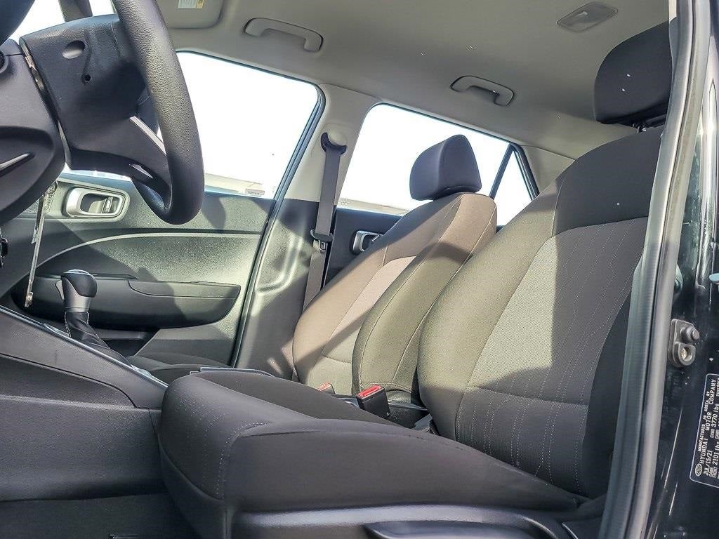 2022 Hyundai Venue SE